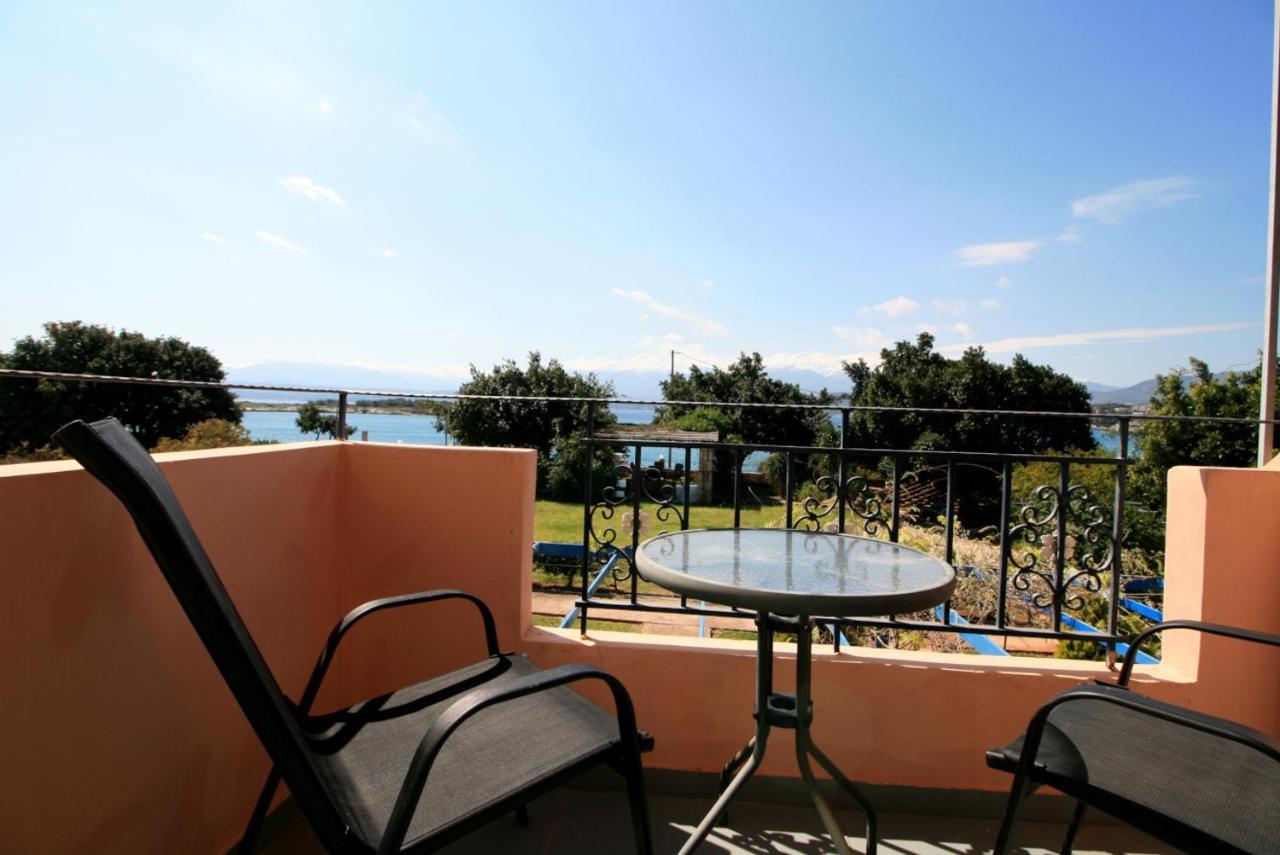 Seaside, Relaxing Family House With Playground! Villa Lavrys 4 Marathi  Exterior foto