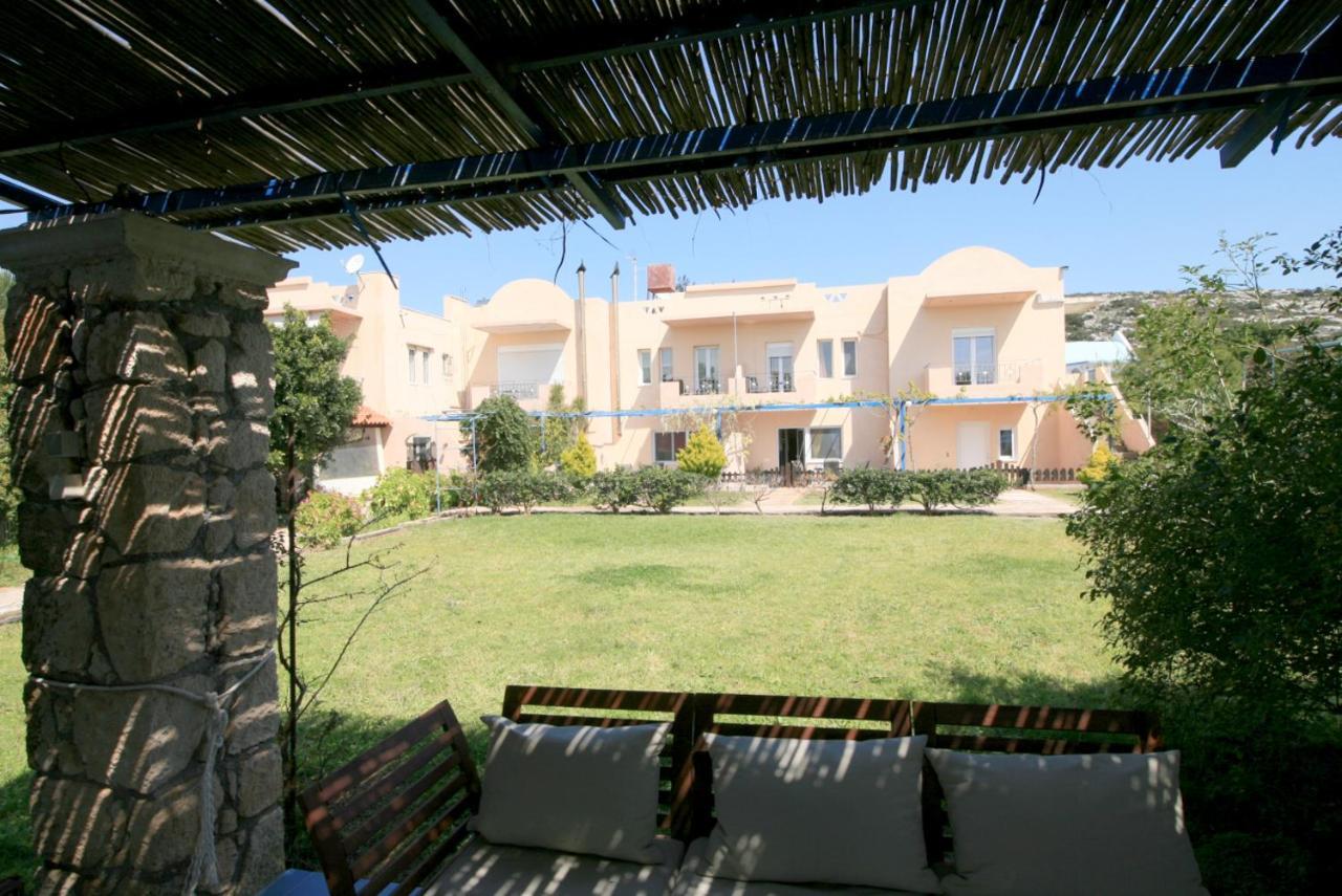 Seaside, Relaxing Family House With Playground! Villa Lavrys 4 Marathi  Exterior foto